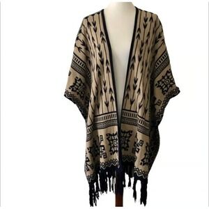 Flying Tomato Tribal Fringe Poncho Navy Cream Open Front Boho Womens S‎ Chic
